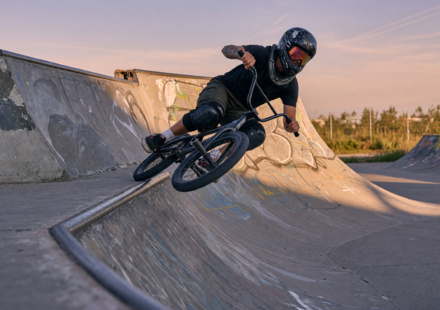 BMX Protection: Full-Face Helmets, Knee Pads and Park Etiquette